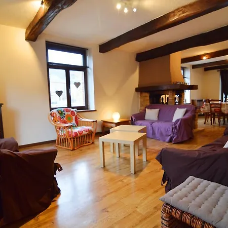 Дом отдыха Three-bedroom Holiday Эрбёмон