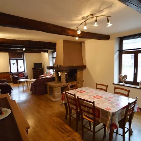 Дом отдыха Three-bedroom Holiday