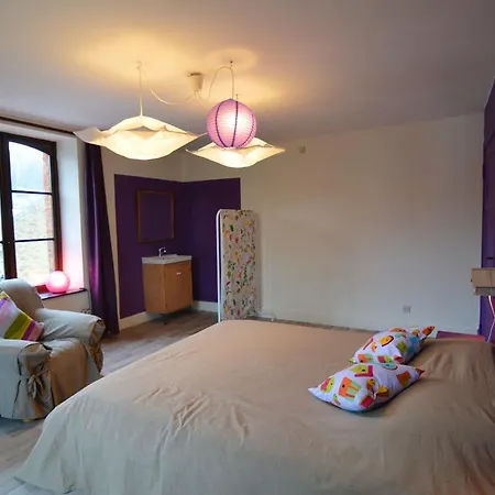 Three-bedroom Holiday Дом отдыха *